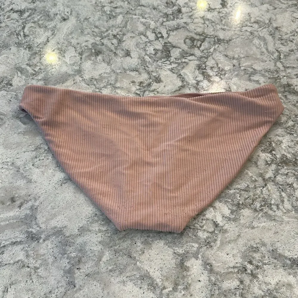 🩱 Frankies Bikinis Ribbed Bikini Bottoms – Medium